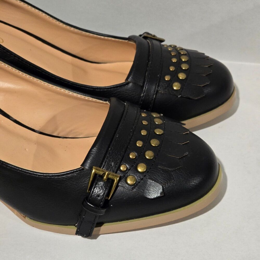 Journee Collection Womens Kitten Heel 8 Black Round Toe Minimalist Preppy Office